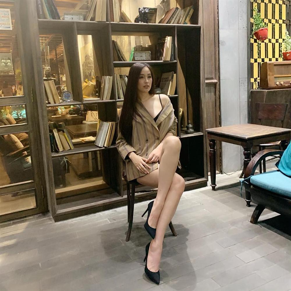 Tuyên bố nguyện cả đời học hỏi tình địch, Mai Phương Thúy bị dân mạng vặn hỏi quá khó-3