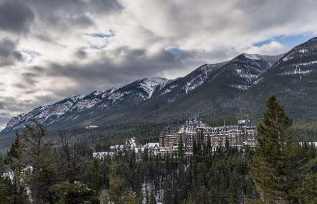 Bí ẩn những nơi hoang vắng khiến du khách sợ tới nhũn chân-6