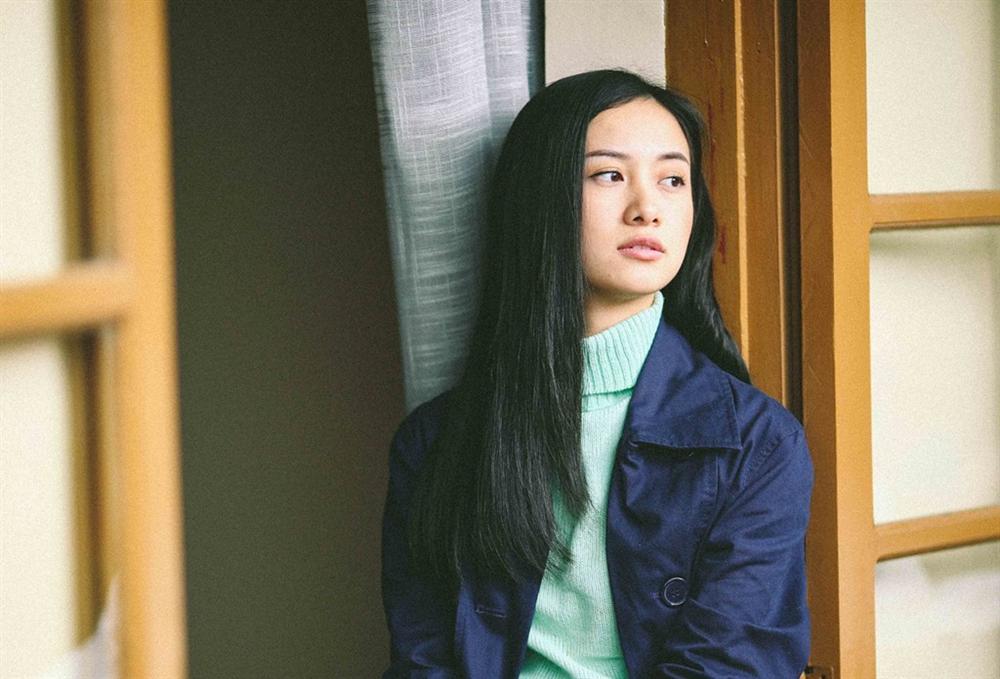 Diễn xuất dở tệ, những ngôi sao này vẫn đắt phim nhờ... mặt tiền đẹp-5