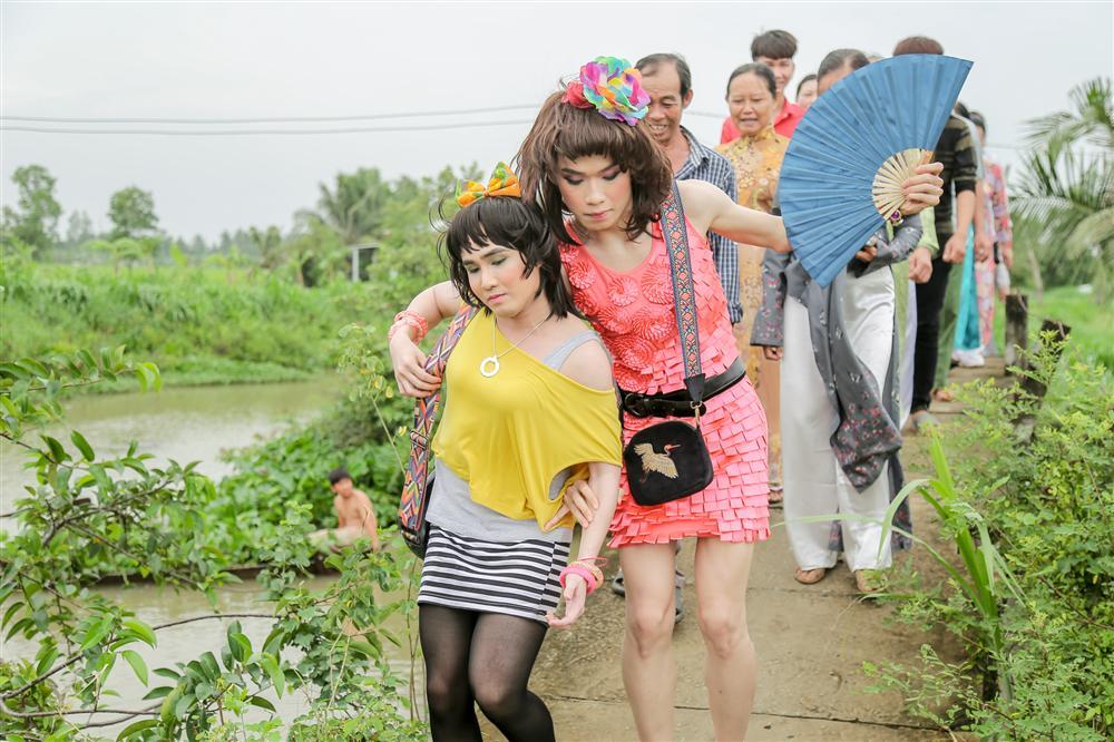 Mâu Thuỷ ức phát khóc khi bị Quang Trung và Huỳnh Lập phá đám cưới-3