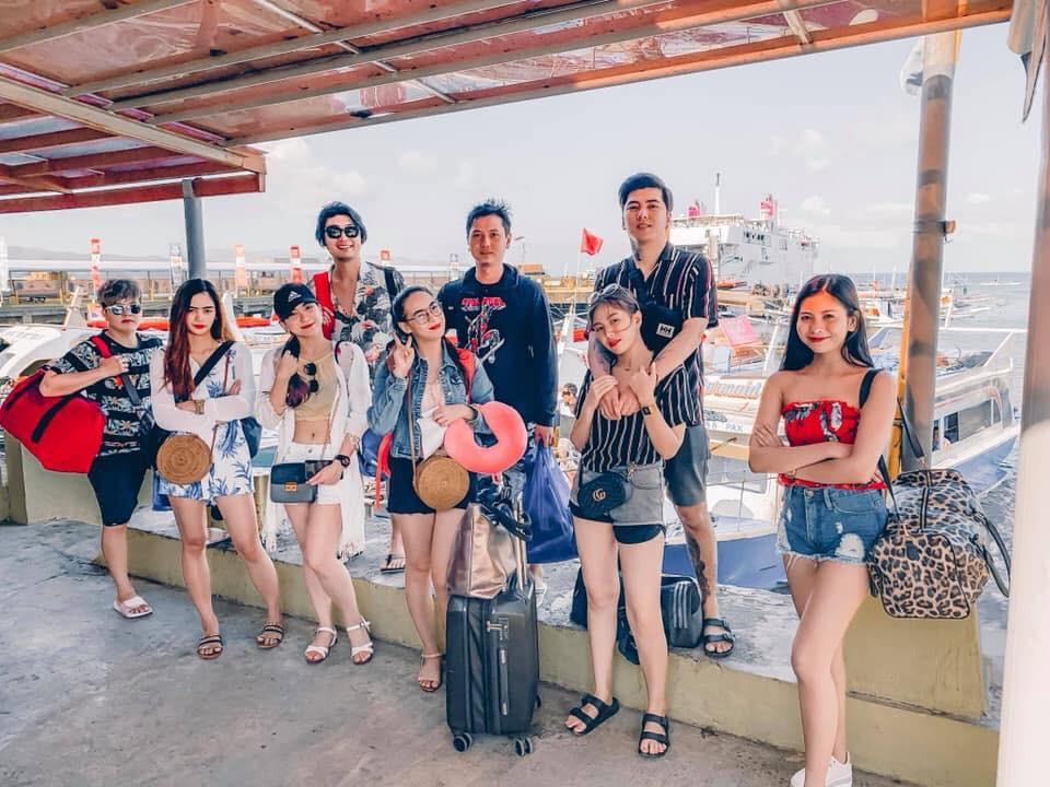 FA chả đáng sợ nếu bạn nhìn cô gái này một mình đi du lịch cùng 4 cặp đôi đang yêu nhưng vẫn chảnh ngút trời-5