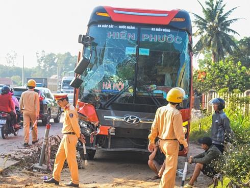 Tai nạn liên hoàn, quốc lộ 1 ách tắc gần 3 km