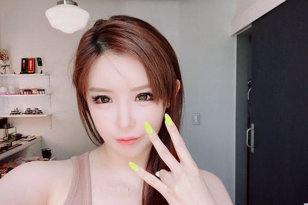 5 năm về trước: Bạn có nhớ về màn đối đầu huyền thoại giữa SNSD và 2NE1?-8