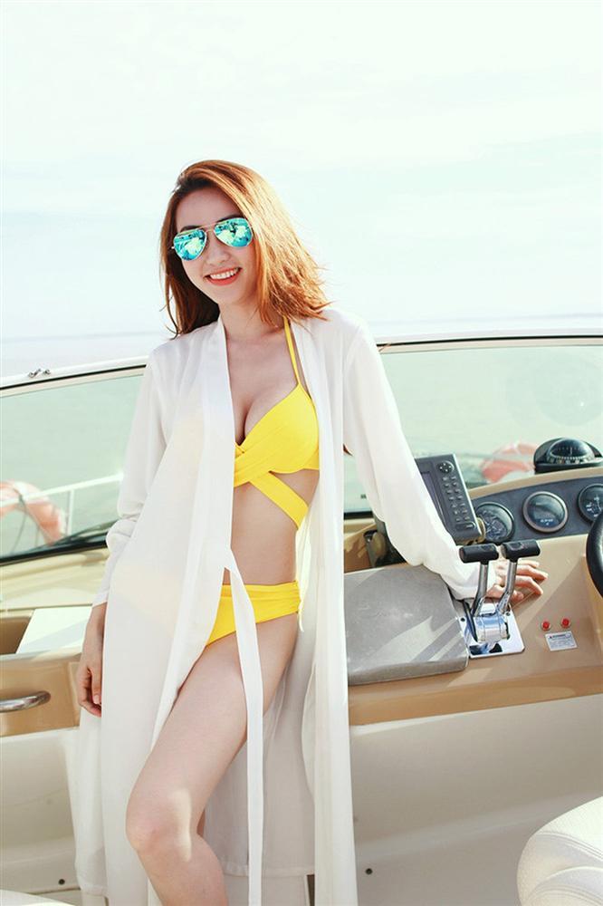 Khoe thân gợi cảm với bikini, những mỹ nhân này đã thiêu đốt màn ảnh Việt-4