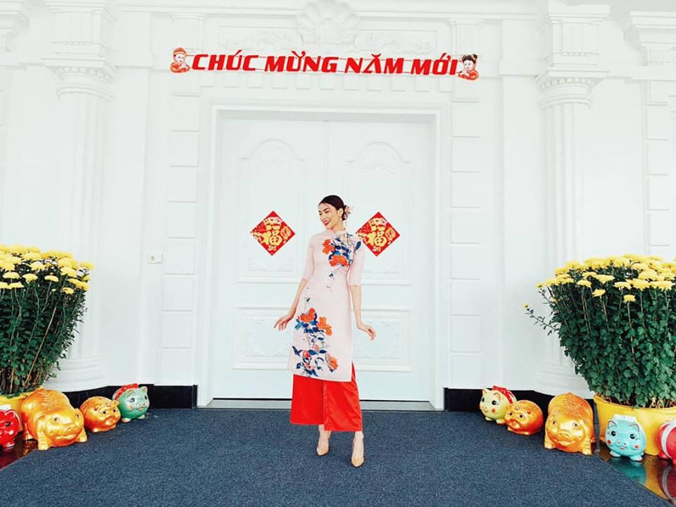 Nửa năm về làm dâu gia tộc giàu có, cuộc sống trong nhung lụa của Lan Khuê khiến bao người phải khát thèm-19