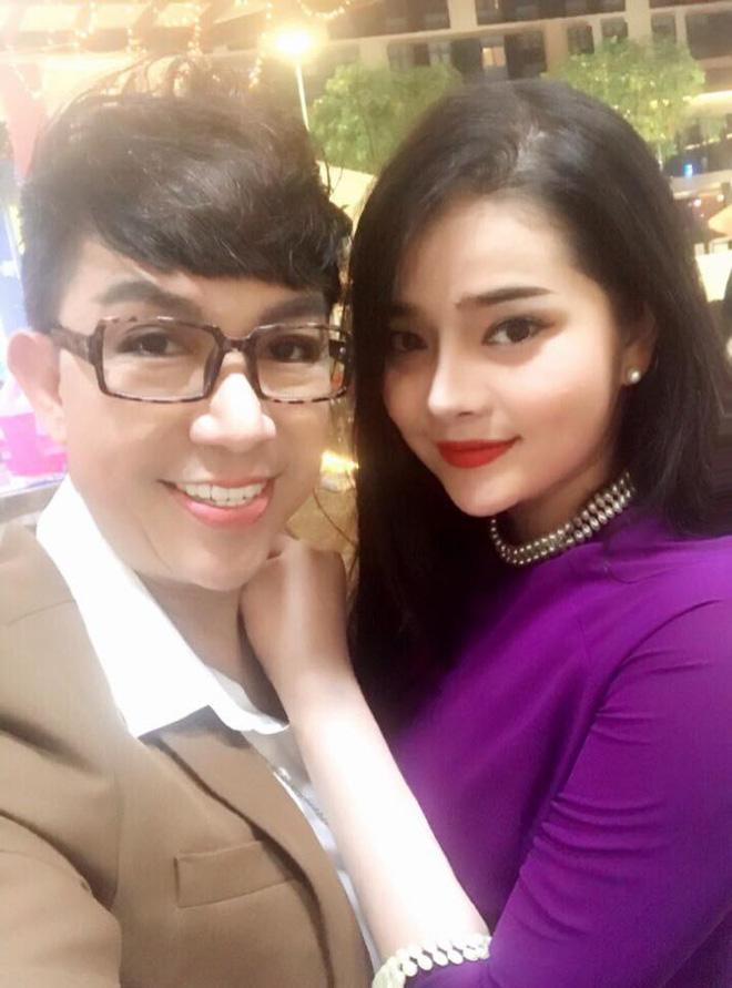 Người con gái đặc biệt của ca sĩ Long Nhật có nhan sắc đời thường nóng bỏng đến bất ngờ-3