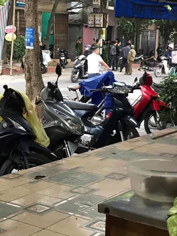 Thầy bói giết người ở Nam Định: Vác dao sang truy sát nhà thầy cúng, 4 người thương vong-1
