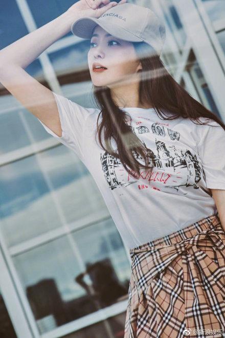 Nhan sắc lão hóa ngược khó tin của mỹ nhân ngoại tình xứ Trung khi bước vào tuổi 50-8