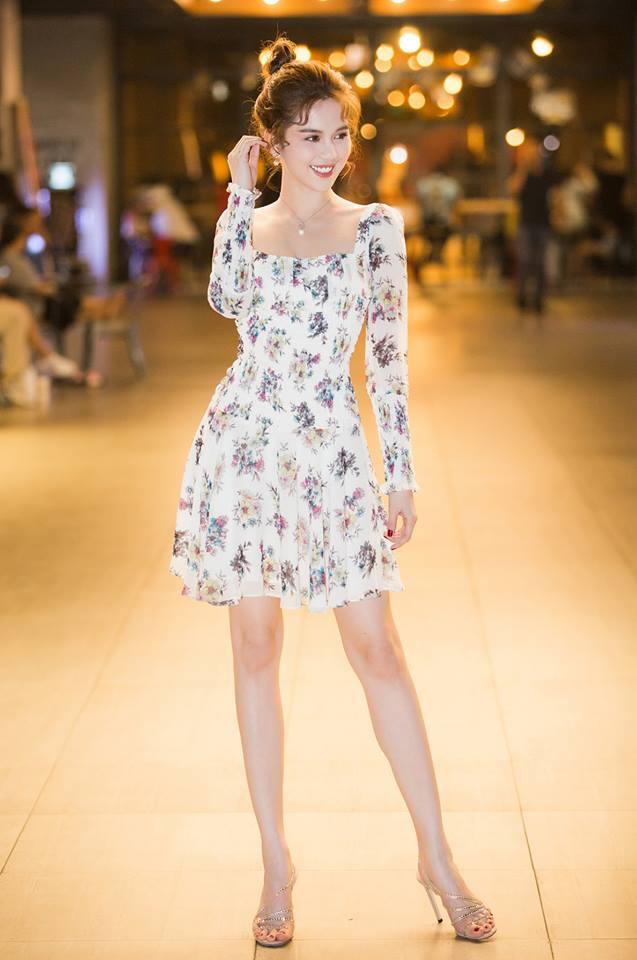 Hương Giang gây thổn thức với khoảnh khắc đẹp tựa tiên nữ - Ngọc Trinh hóa nàng thơ nổi nhất thảm đỏ tuần qua-2