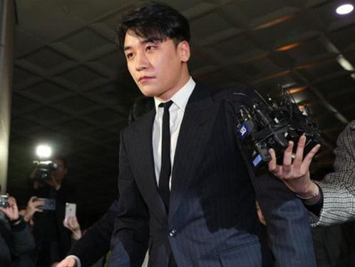 Sau khi G-Dragon bị chỉ trích, mỹ nam Vì sao đưa anh tới lại được khen hết lời trong quân ngũ-9