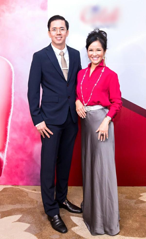 Top SAO MẶC XẤU: Hồ Ngọc Hà mặc hàng hiệu nhưng già chát, Quỳnh Anh Shyn phá cách không phải lối-6