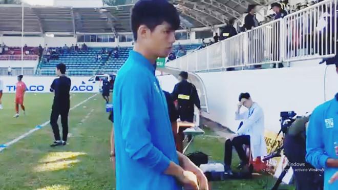 Thủ môn tân binh của CLB HAGL đẹp trai, 16 tuổi đã cao 1,88 m-1