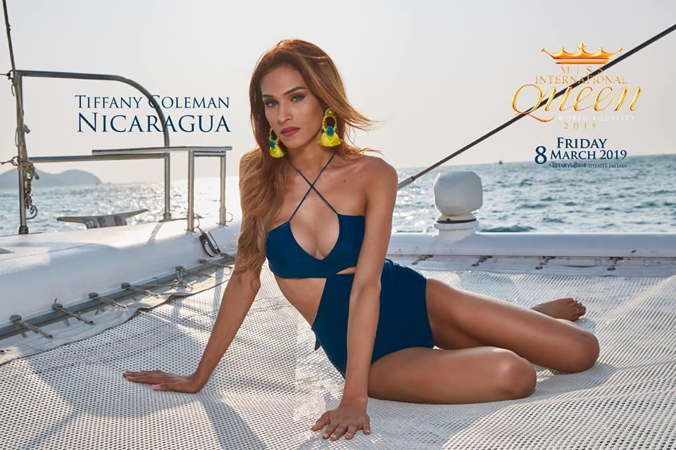 Nhật Hà khoe chân dài miên man nhưng để lộ eo bánh mì khi show bikini tại Hoa hậu Chuyển giới Quốc tế 2019-7