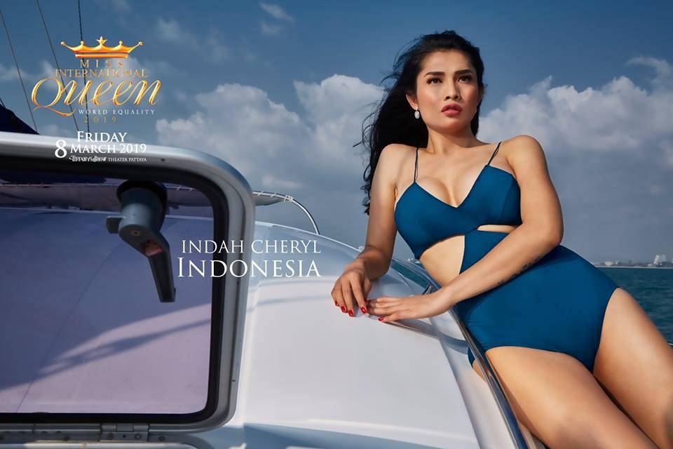 Nhật Hà khoe chân dài miên man nhưng để lộ eo bánh mì khi show bikini tại Hoa hậu Chuyển giới Quốc tế 2019-17