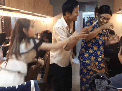 Có ai dại như thánh chửi Minh Dự: Thách thức BB Trần đánh mình, ai ngờ bị vả sấp mặt thật-2