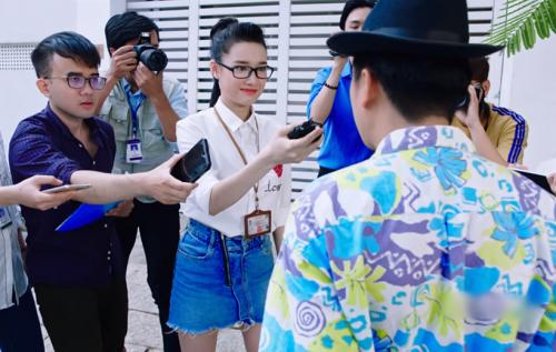 Bị Nhã Phương chê vừa lùn vừa xấu, Trường Giang thẳng thừng mắng vợ đẹp mà vô duyên-1