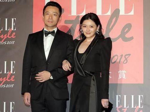 Từ Hy Viên hôn chồng giữa ồn ào ly thân-3