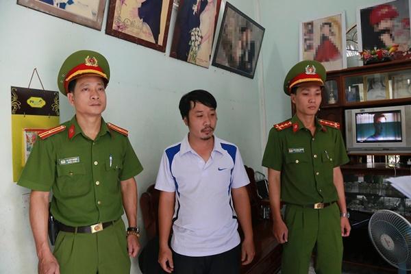 Bắt hiệu trưởng lừa tiền xin việc của nhiều giáo viên-1