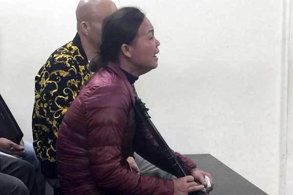 Châu Việt Cường chắp tay xin lỗi mẹ cô gái xấu số-2