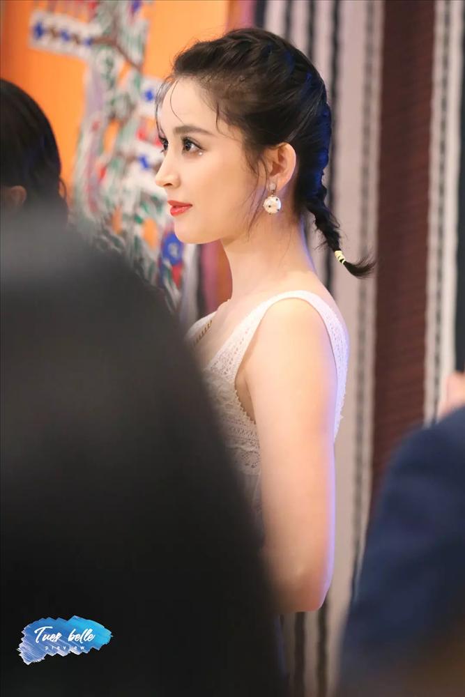 Mỹ nhân Tân Cương được cư dân mạng khen nức nở vì ảnh chụp vội còn đẹp hơn cả photoshop-3