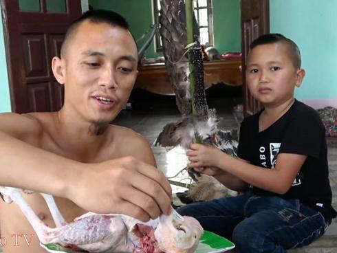 Sau ồn ào thịt chim quý, dân tình hóng cặp anh em triệu view Tam Mao tham gia Thách Thức Danh Hài-4