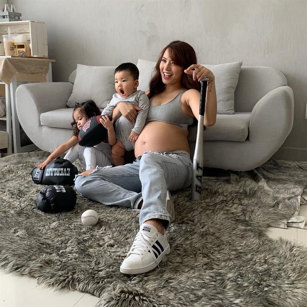 Khoe nhan sắc mê hồn, hoa hậu Đặng Thu Thảo nhắn chị em đừng quên mỉm cười ngày 8/3-5