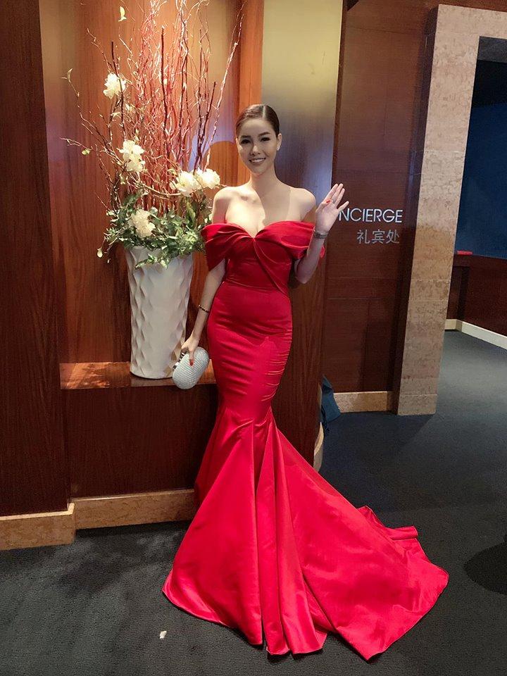 Khoe nhan sắc mê hồn, hoa hậu Đặng Thu Thảo nhắn chị em đừng quên mỉm cười ngày 8/3-9