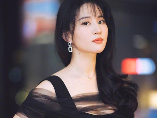 Toàn bị chê mặt mộc xấu xí, Lưu Diệc Phi bất ngờ phủ nhận xuất sắc-9