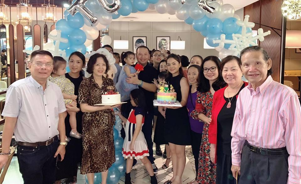 Phạm Quỳnh Anh và Quang Huy bất ngờ tái hợp vui vẻ trong tiệc sinh nhật con gái-1