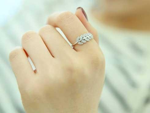 Mách bạn cách đeo nhẫn hợp phong thủy để 'MỌI SỰ NHƯ Ý, TỶ SỰ NHƯ MƠ'