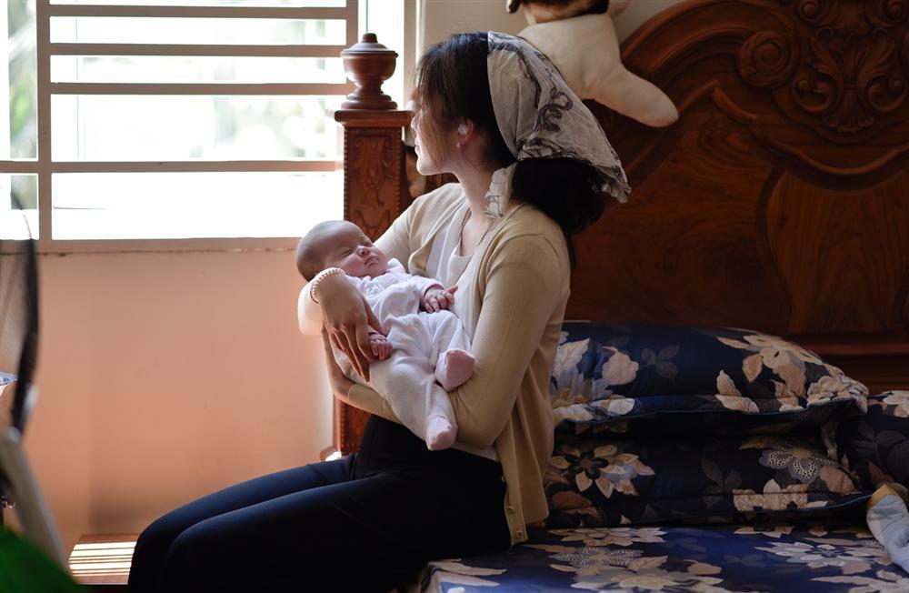 Hé lộ sự thật đằng sau tin đồn Nam Em bí mật kết hôn, lộ bụng bầu vượt mặt-4