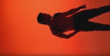 Sau Zero 9, Tăng Nhật Tuệ lại nhận đỡ đầu cho một ca sĩ và lần này, gà YG tiếp tục là đối tượng để anh đạo nhái-4