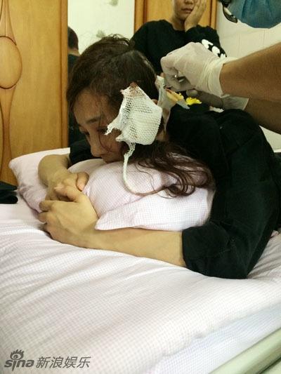 Hoa hậu vàng trong làng tạo nghiệp: thả chó cắn đồng nghiệp, mồi chài Hoắc Kiến Hoa, quỵt tiền của giúp việc-3