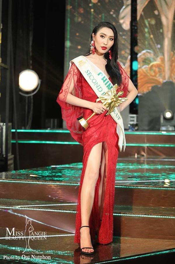 Á hậu 2 Miss International Queen bị ‘ném đá’ vì ‘copy’ câu trả lời ứng xử của H’Hen Niê?-4