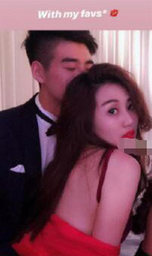 Hóa ra đây là chàng rể mà ông vua sòng bài chấp nhận để con gái chưa chồng đã chửa-2