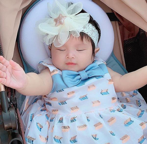 3 cặp mẹ đẹp - con xinh sành điệu của showbiz Việt-5