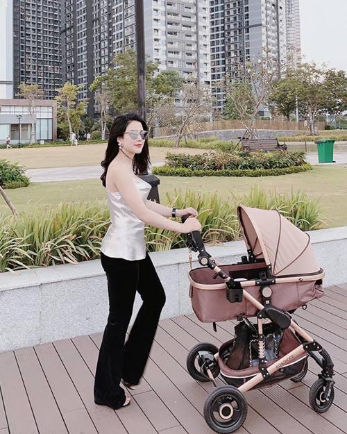 3 cặp mẹ đẹp - con xinh sành điệu của showbiz Việt-7