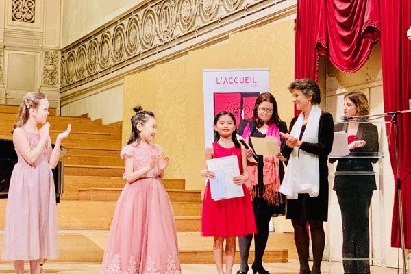 Học trò Bùi Công Duy đạt giải nhất cuộc thi violin quốc tế-2