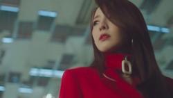 Dara xuất hiện xinh đẹp trong teaser mới của Park Bom: Một nửa 2NE1 sắp sửa tái hợp