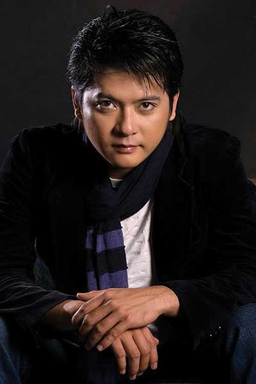 Hoàng Anh, Nguyên Khang thành phiên bản lỗi vì cắt mí mắt?-5