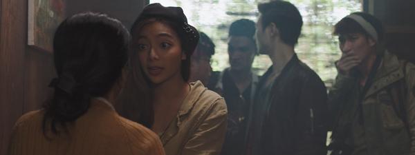 Đang tắm thì gặp ma, Mạc Văn Khoa sợ trối chết bỏ của chạy lấy người-1