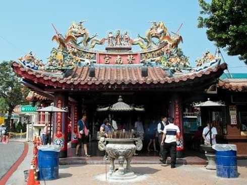 Cụ rùa 100 tuổi ăn chay, nghe kinh Phật trong chùa ở miền Tây-1