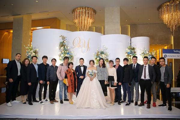 Clip cực hot ở đám cưới MC Cà phê sáng: Cô dâu, chú rể hát hay như ca sĩ chuyên nghiệp-4