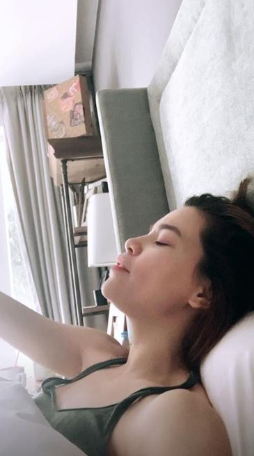 Hồ Ngọc Hà bật mí về một ngày mang hai thái cực: Sáng khùng điên, chiều mẹ đảm-10