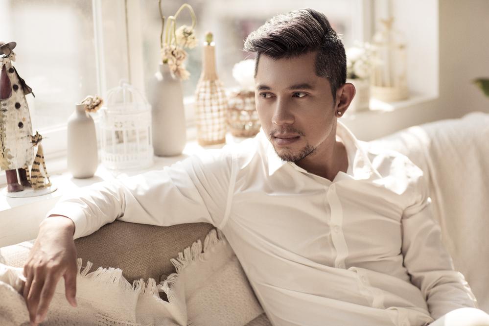 Nhìn Lương Bằng Quang và Ngân 98 sau phẫu thuật chẳng khác nào quạ hóa công, ai cũng ấp ủ ước mơ đập mặt làm lại-9