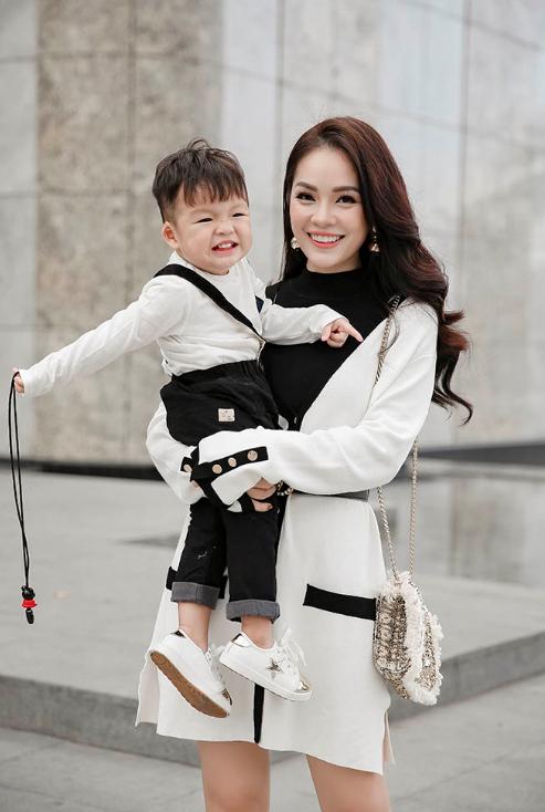 Dương Cẩm Lynh: Con trai tôi với nhà nội chưa có được sự gần gũi-2