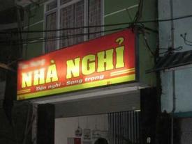 Bị bắt quả tang vào nhà nghỉ với đồng nghiệp, vợ bảo ‘đi làm thêm’ Bị bắt quả tang vào nhà nghỉ với đồng nghiệp, vợ bảo ‘đi làm thêm’