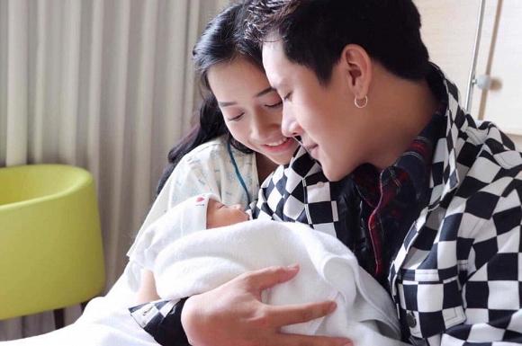 Lâu lắm mới chụp hình, em gái Nhã Phương khiến dân mạng bất ngờ với vẻ đẹp sau sinh-5