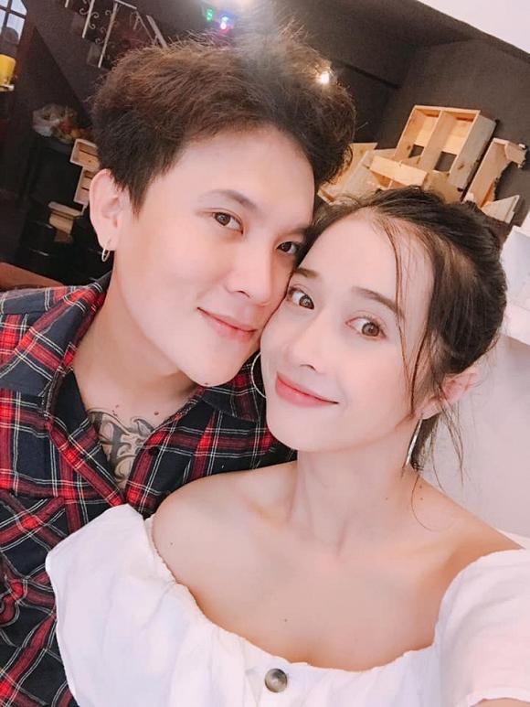 Lâu lắm mới chụp hình, em gái Nhã Phương khiến dân mạng bất ngờ với vẻ đẹp sau sinh-3