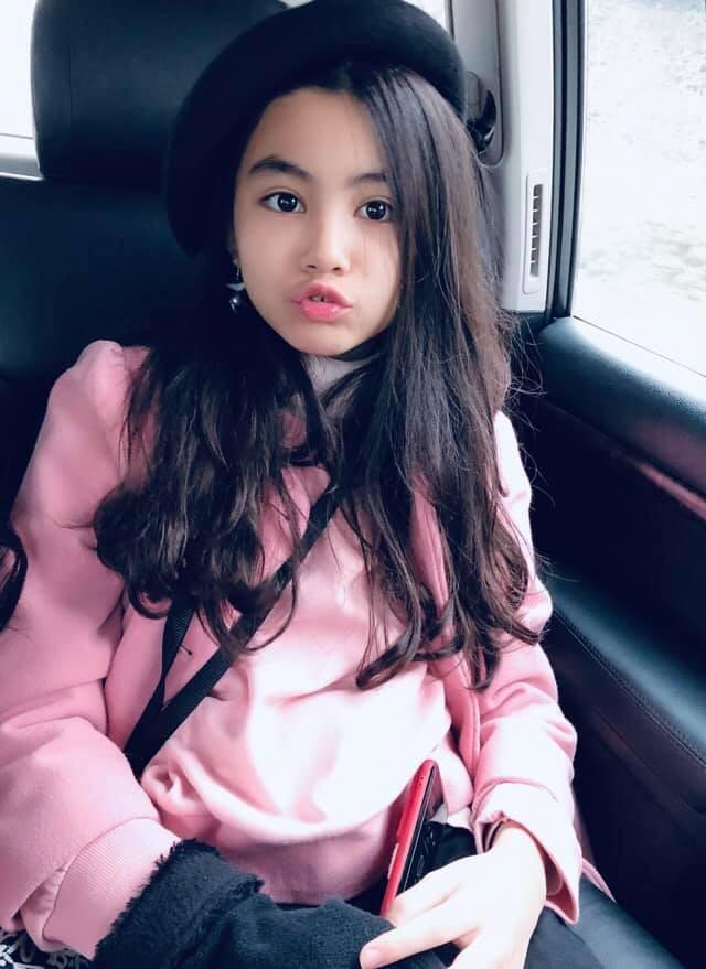 Đẹp chuẩn hotgirl đã đành, 2 con gái của MC Quyền Linh còn khiến người xem bất ngờ với tài lẻ hơn người-2